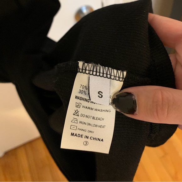 Jersey dress with slit - Picture 6 of 6